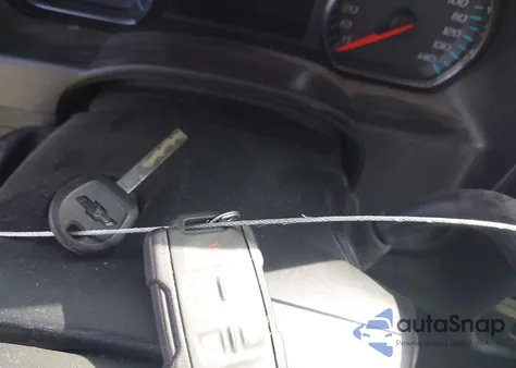 2017 Chevrolet Silverado 1500 2Lt from USA, damaged, VIN 3GCUKREC7HG163917